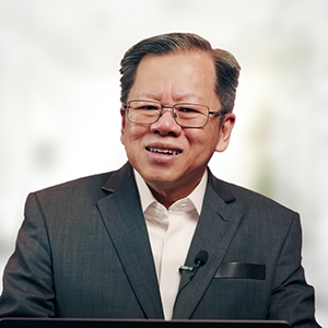 Pdt. Sukirno Tarjadi - Pengkhotbah Gereja Mawar Sharon